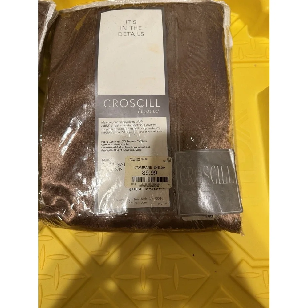 NEW Vintage2 Croscill Home Capri Satin‎ Tailored Panels 40